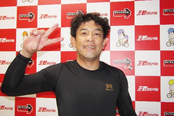 A級優勝　児玉　慎一郎選手（香川・76期）