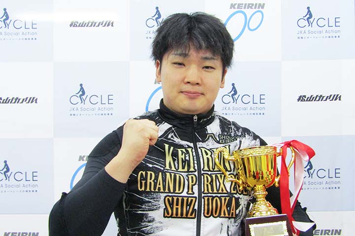 S級優勝　真鍋　智寛　選手（愛媛・121期）